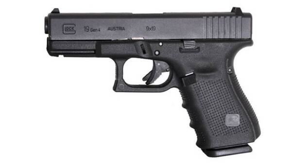 Pištoľ Glock 19 Gen4 EU FXD 9x19